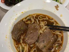 金牌红烧牛肉面-康师傅私房牛肉面(马泉营奥莱店)