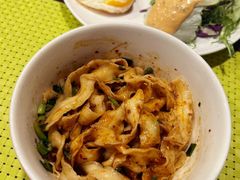 -西安钟楼北大街希尔顿欢朋酒店
