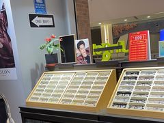 -镜客眼镜(浦江欢乐颂店)