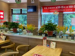 大堂-嘉和一品粥(马家堡店)