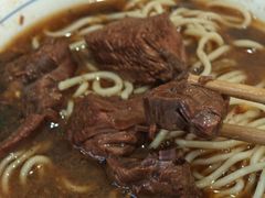 -易毛特色牛肉面(解放碑步行街店)