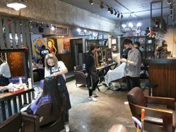 点击看大图 大厅-IN HAIR艺术+造型