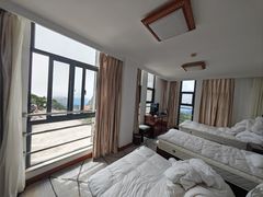 -黄山光明顶山庄