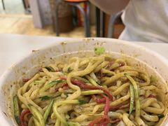 -黑八私房老北京炸酱面