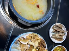 -野菌皇海景野生菌火锅(滨海大道店)