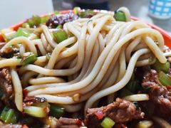 牛炒米粉-玲玲米粉·新疆现炒米粉(大十字总店)