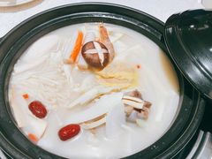 -三人行骨头王火锅(长寿店)