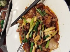 -有红鸡毛店·川菜(建设路店)