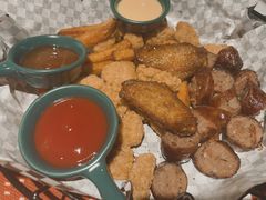 小吃拼盘-Primo·丽莫意大利窑烤披萨