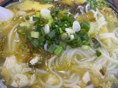砂锅酸辣米线-沈妈砂锅(光华村店)