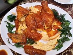 脆皮炸子鸡-金燕岛潮州酒楼