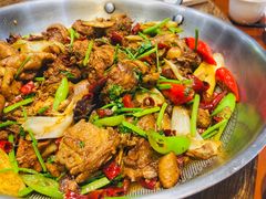 特色散养地锅鸡-郑庄脂渣海鲜楼(九水路店)