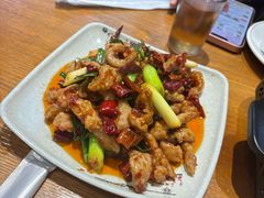 -干老庆贵州留一手烤鱼·地摊火锅(财经大学店)