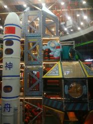 -嗨翻Hi-Fun竞技主题乐园·蹦床团建生日聚会(五棵松华熙店)