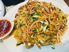 干炒牛河-有腥气私房菜·寻味顺德