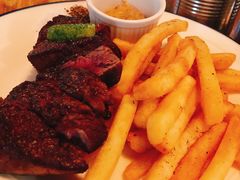 -羽深肉铺 Steak & Wine