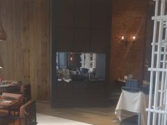 -松咖啡自助餐厅·松北香格里拉