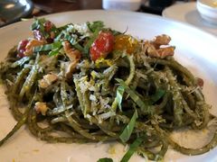 -ROAST coffee & eatery