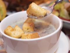 -鲨鱼美式餐厅酒吧Sharky