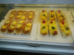 -昆明冠生园·蛋糕·面包(朗悦湾店)