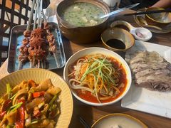 手抓羊肉半斤-贯贯吉·清真餐厅(浙江中路店)