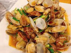 鲜辣花蛤-京朋串屋·烧烤(望京西路总店)