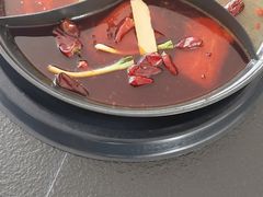 -杨肥肠火锅大排档(火车站花园店)