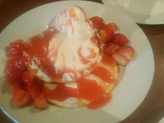-Pancakes on the rocks(Darling Harbour)