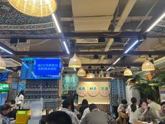 -云阿蛮云南生烫牛肉米线(奉贤路店)