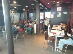 大堂-麦当劳(深圳北站高铁店)