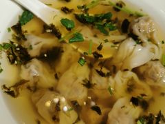 -大脸鸭记鸭血粉丝·小锅米线(水游城店)