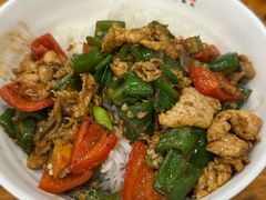 辣椒炒肉盖码饭-肆姐面粉馆(坡子街店)