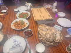 -蚝堡海鲜·威海菜·海肠捞饭·烧烤·亚洲吃蚝公司(幸福门店)