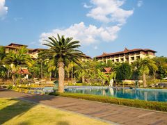 -西双版纳融创皇冠假日度假酒店