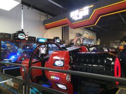 -嗨翻Hi-Fun竞技主题乐园·蹦床团建生日聚会(五棵松华熙店)