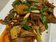 特色土猪回锅肉-渝信川菜(南滨店)