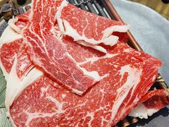 -铭牛烧肉·和牛海鲜自助(高新月牙湖店)