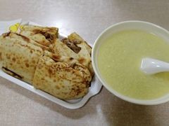 -宝光熏肉鞋底火烧(新街口店)
