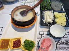 -云晓光头烧烤吧(德平路店)