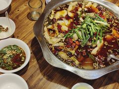 -乡土特色.冷锅鱼.牦牛肉汤锅