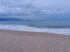 -芽庄日出海滩水疗酒店