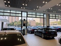 -上海宝宁宝马4S店