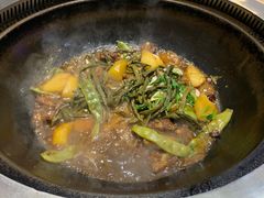-咱屯子铁锅炖直营店(保利店)