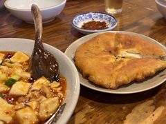 -大众跷脚牛肉馆·非遗传承单位(峨眉山店)