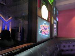 -环球梦主题KTV(曲阳生活购物中心店)