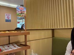 -海底捞火锅(赛格国际购物中心店)