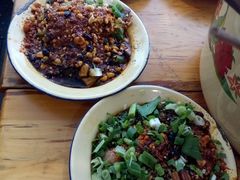 -拈签一笑黄牛肉辣卤串串