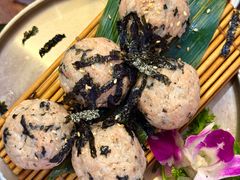 -围炉肉舍•炭烤活鳗•丹东海鲜烤肉(步行街店)