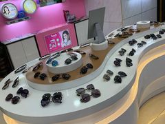 -现代眼镜批发城(台东三路店)
