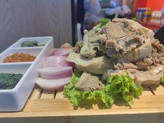 -俭寨大盘鸡·手抓肉·烧烤新疆菜(乌苏路店)